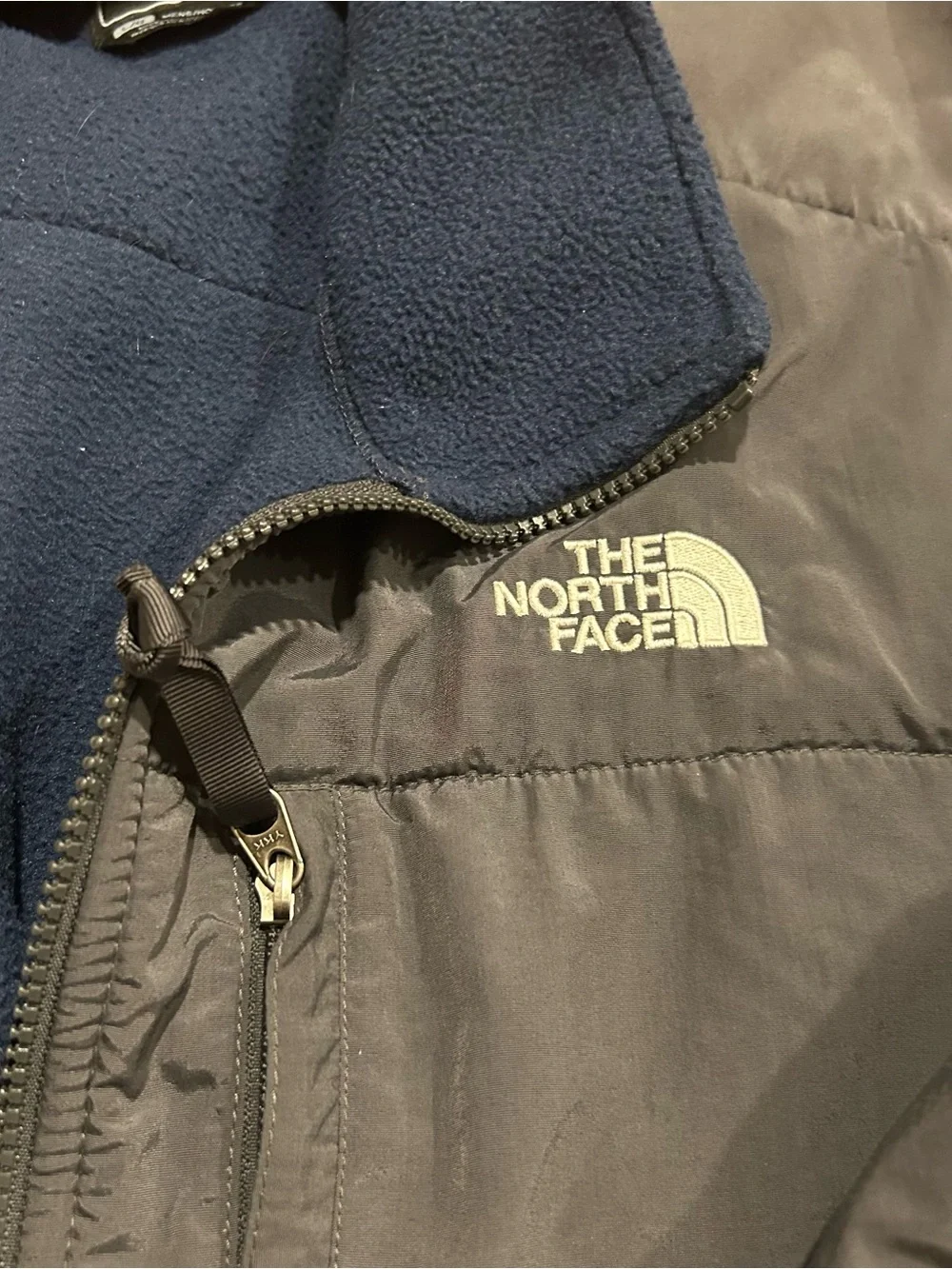 The North Face Men's Navy and Charcoal Fleece Jacket Large